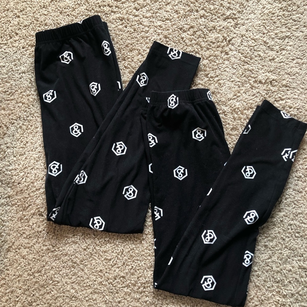 Agnes & Dora Black Ampersand Logo Leggings